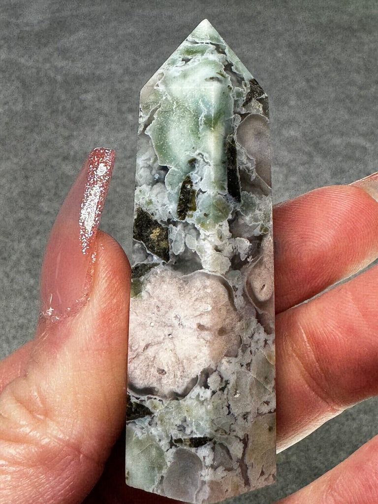 Green Flower agate crystal tower