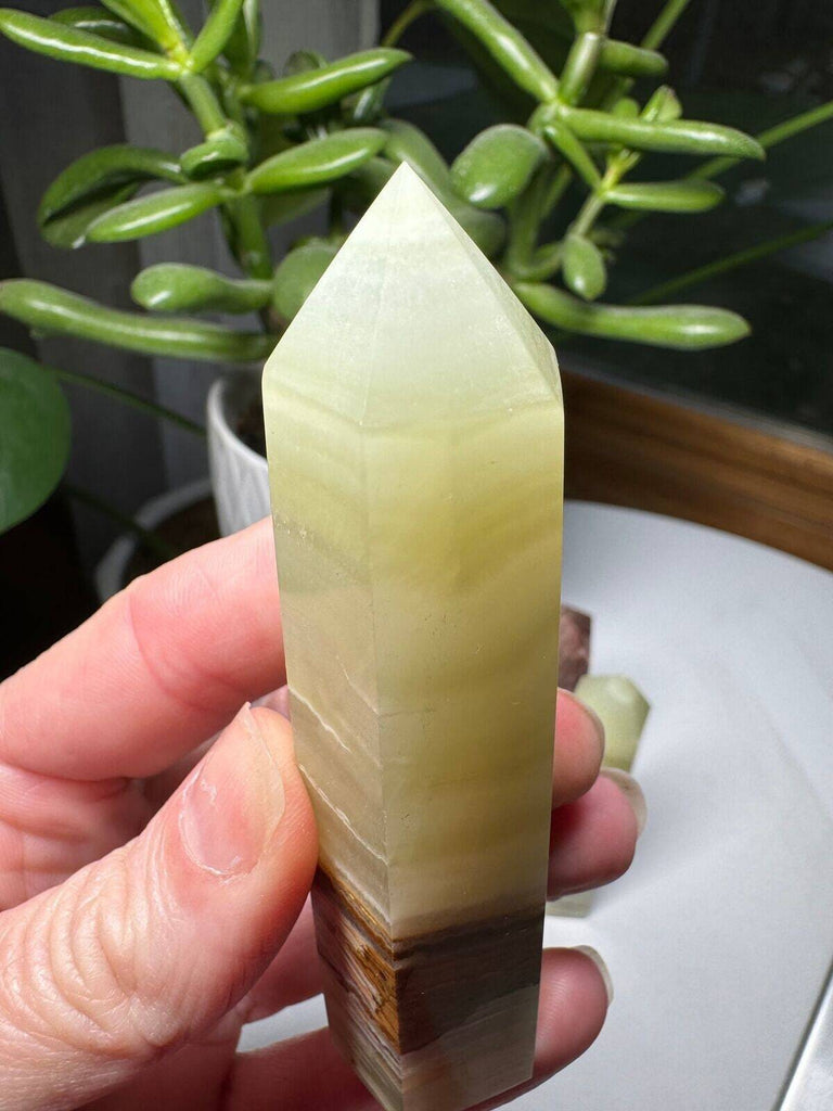 Green Onyx Tower 3.75"