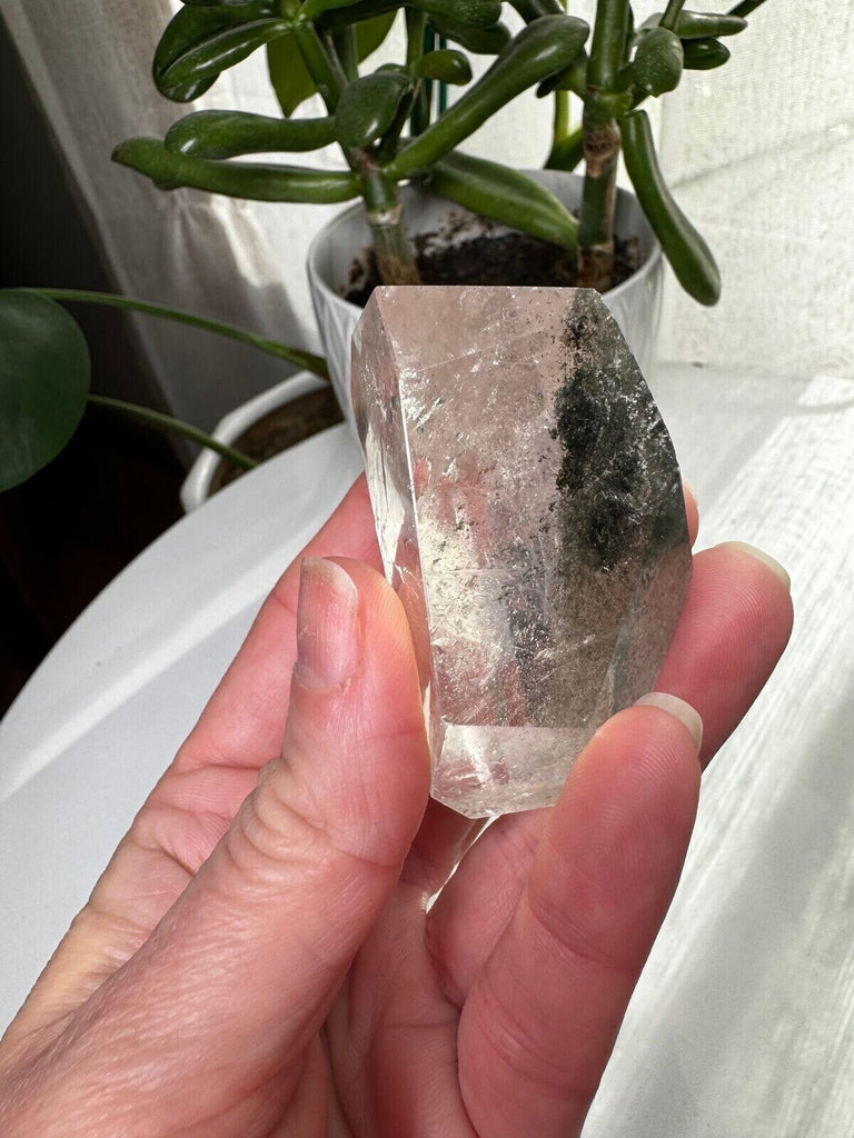 Garden Quartz Crystal 116g