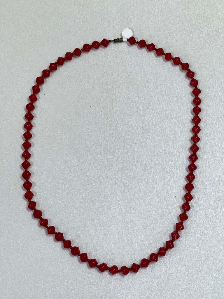 Vintage glass beaded necklace