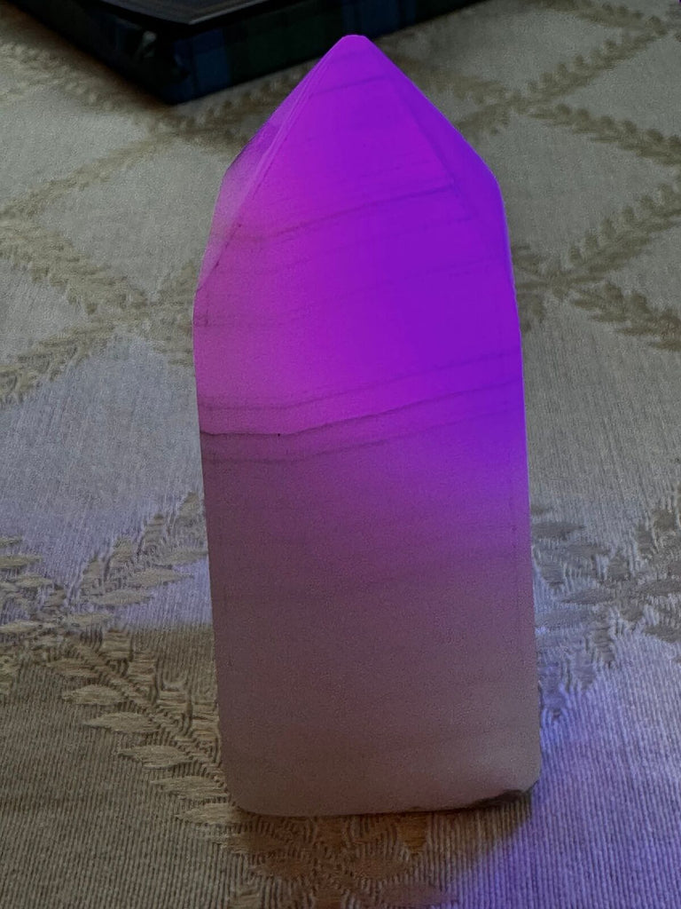 UV reactive Pink Mangano Calcite Tower