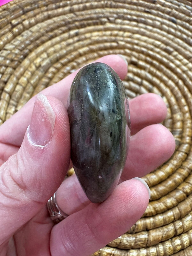 Labradorite heart Crystal palm stone