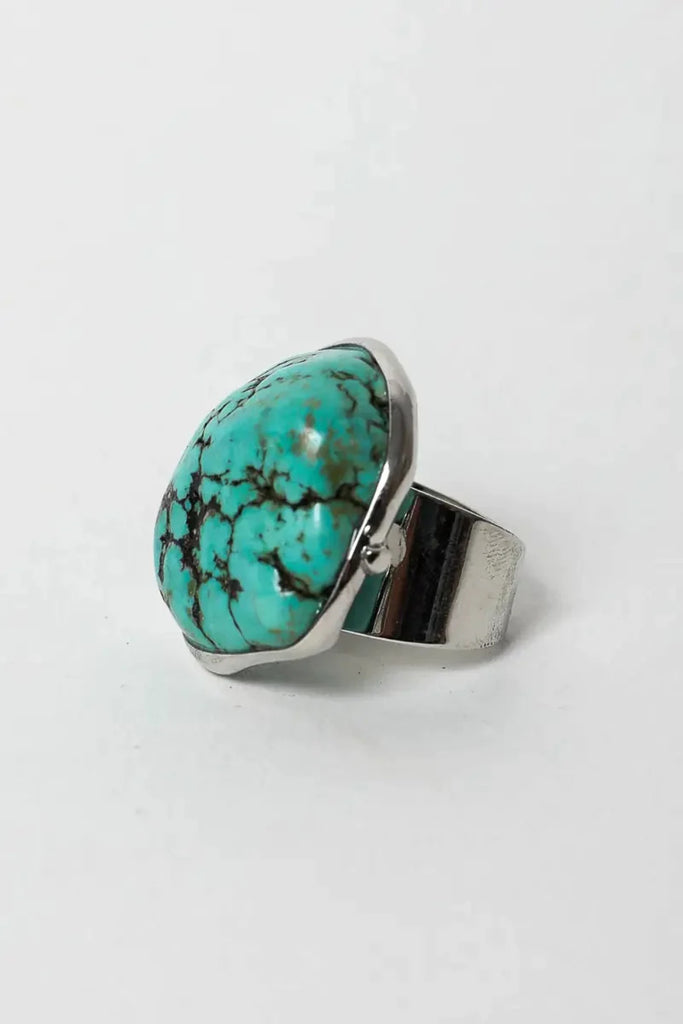 Natural Variation Spirit Turquoise Stone Ring