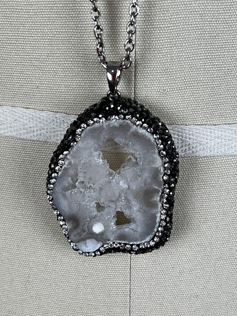 Geode crystal pendant chain necklace